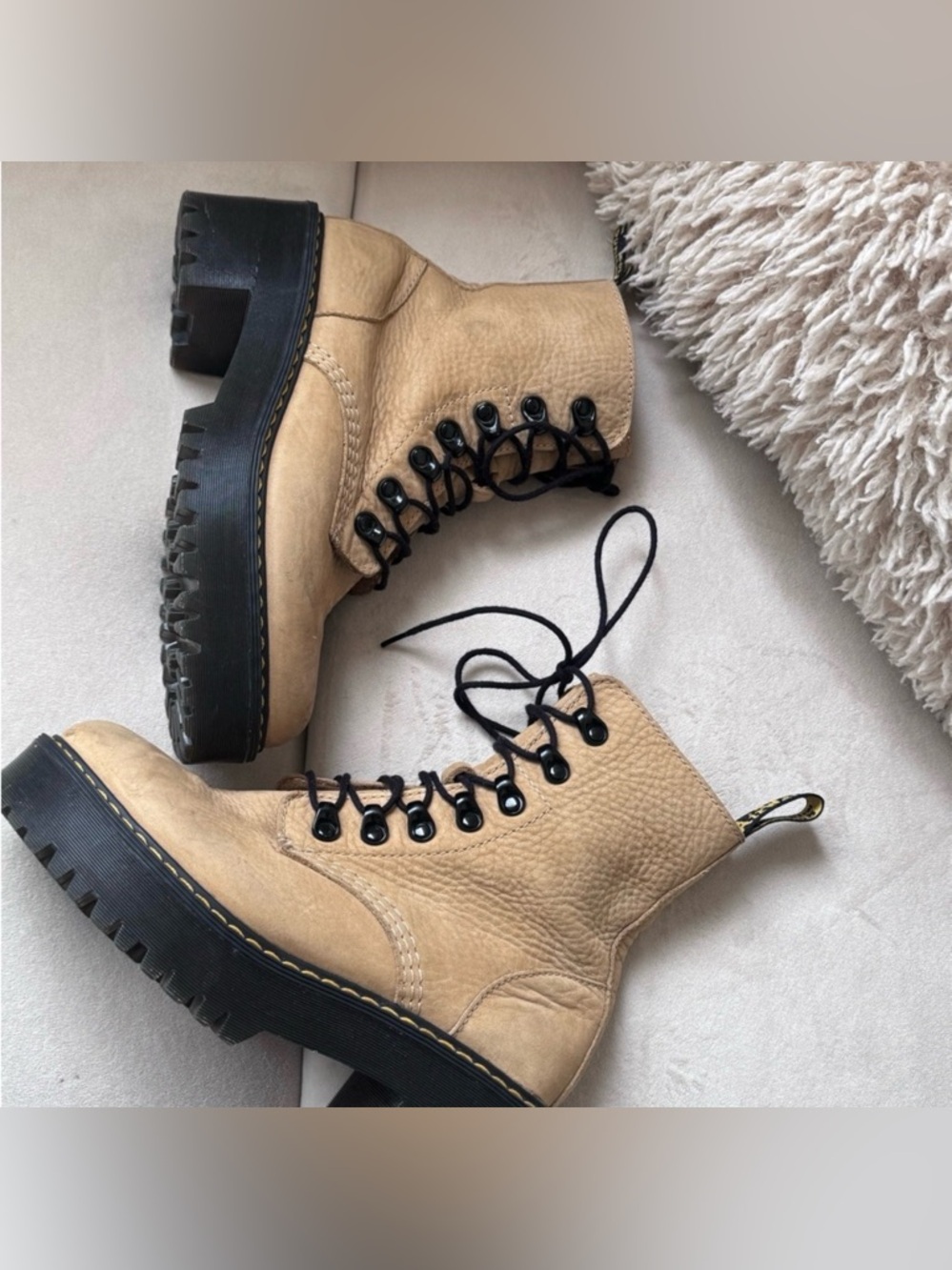 LIMITED EDITION | Dr. Martens | Leona | Beige Leather Platform Combat Boots